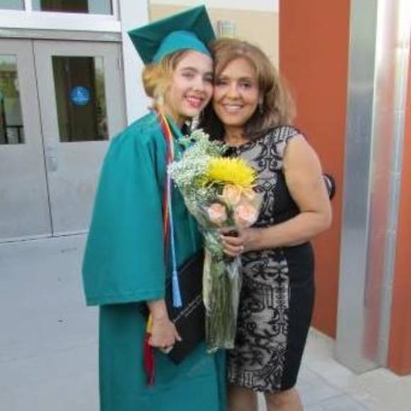 Meet your Posher, Angela - Picture 1 of 1